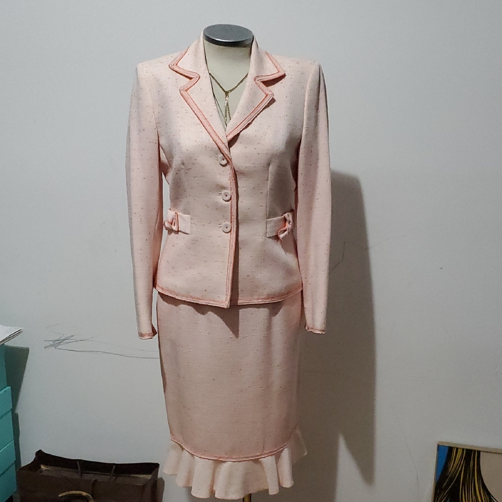 Nipon Boutique Coral Ensemble